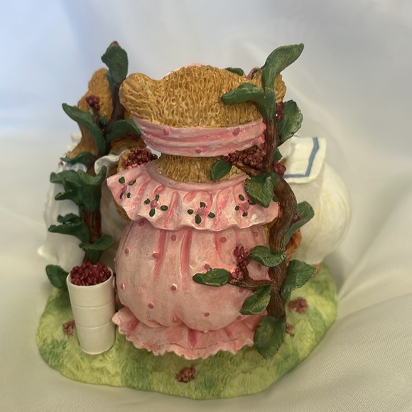 Two Cherished Teddies, 4” 3 Friend Bears and Berries Collectible & Lone Bear 3” - Picture 3 of 7